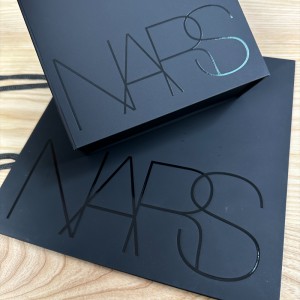 Μαύρο αναδιπλούμενο κουτί Luxe & Σετ Τσάντα